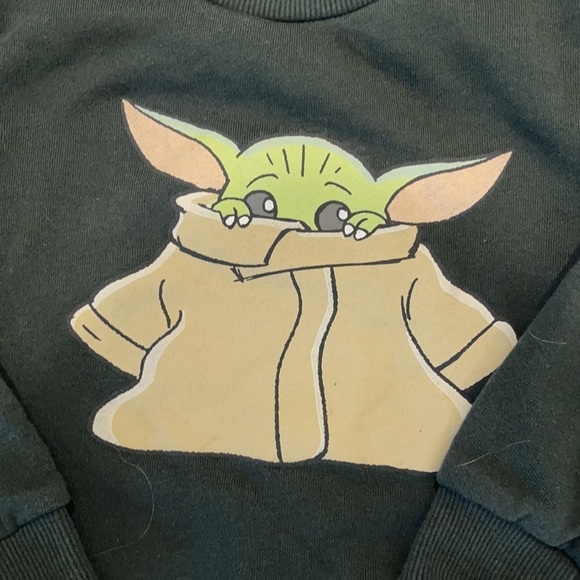 BABY YODA/STAR WARS KIDS SWEATSHIRT - Picture 4 of 7